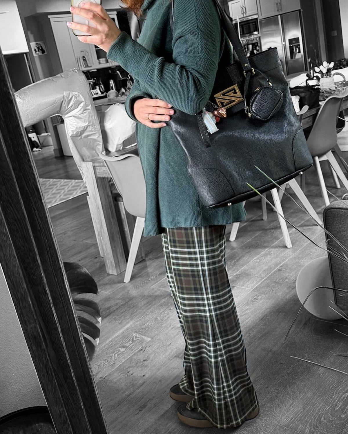 Zoey Bag – Bolsa Tote de Couro para Trabalho e Viagem – Couro Legítimo Italiano – Feita na Itália