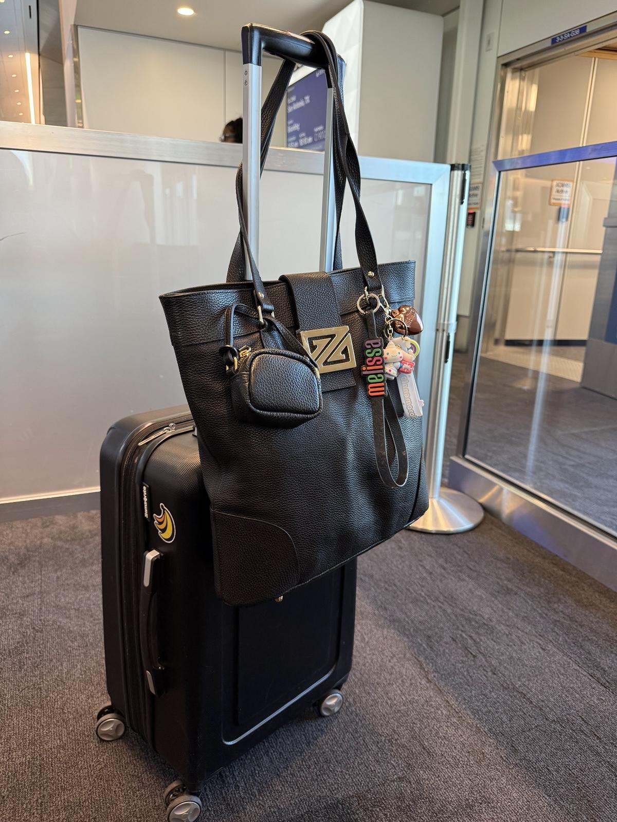 Zoey Bag – Bolsa Tote de Couro para Trabalho e Viagem – Couro Legítimo Italiano – Feita na Itália