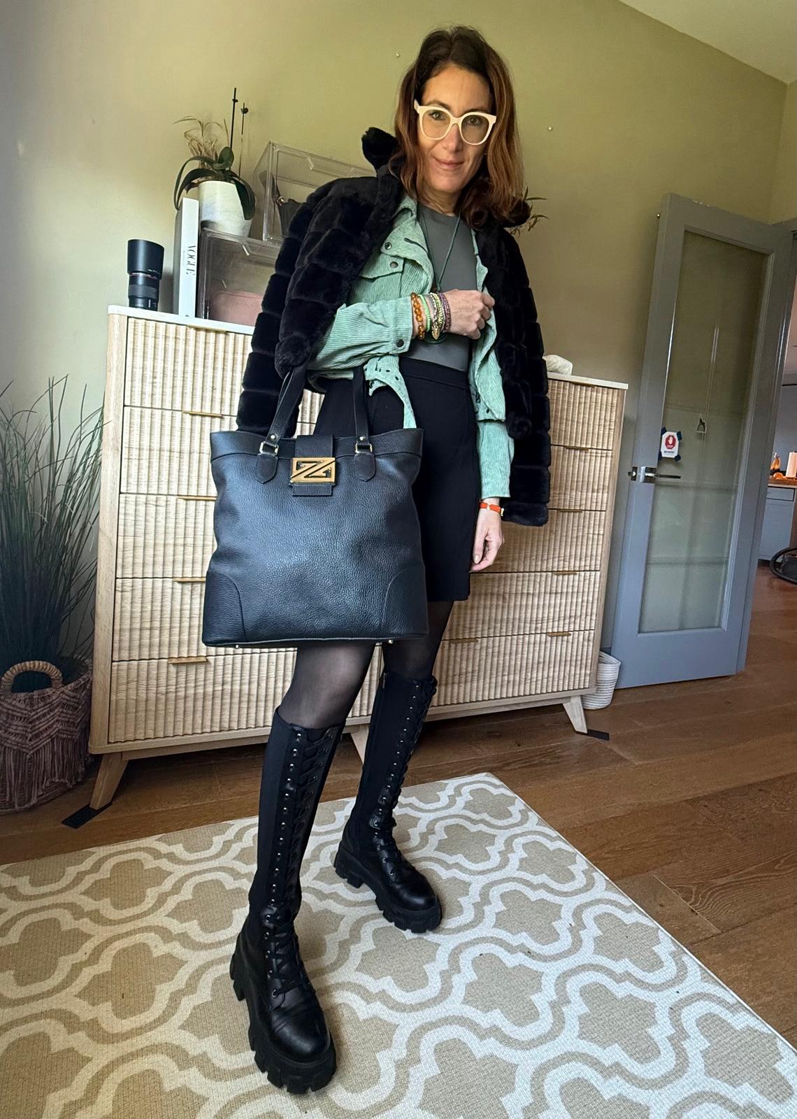 Zoey Bag – Bolsa Tote de Couro para Trabalho e Viagem – Couro Legítimo Italiano – Feita na Itália