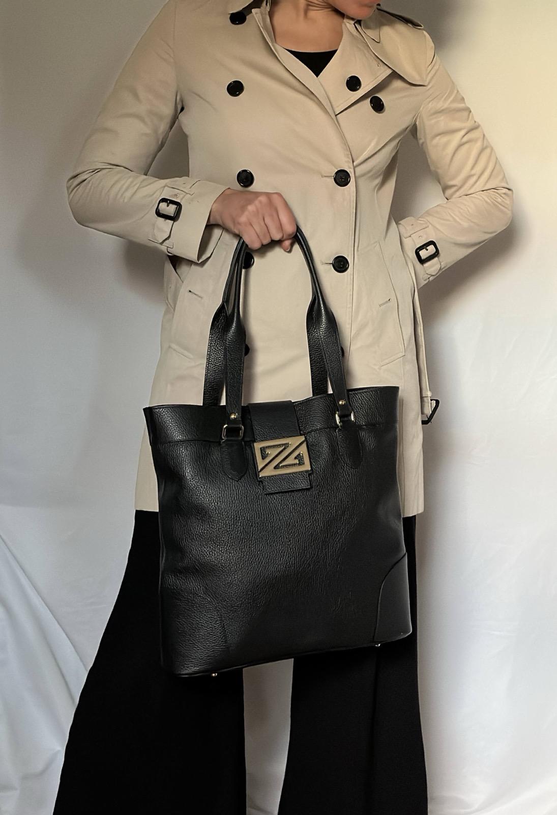 Zoey Bag – Bolsa Tote de Couro para Trabalho e Viagem – Couro Legítimo Italiano – Feita na Itália