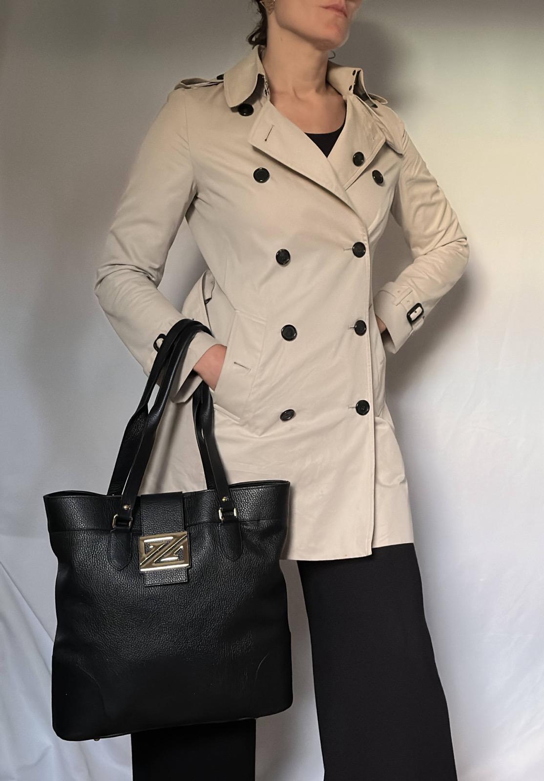 Zoey Bag – Bolsa Tote de Couro para Trabalho e Viagem – Couro Legítimo Italiano – Feita na Itália