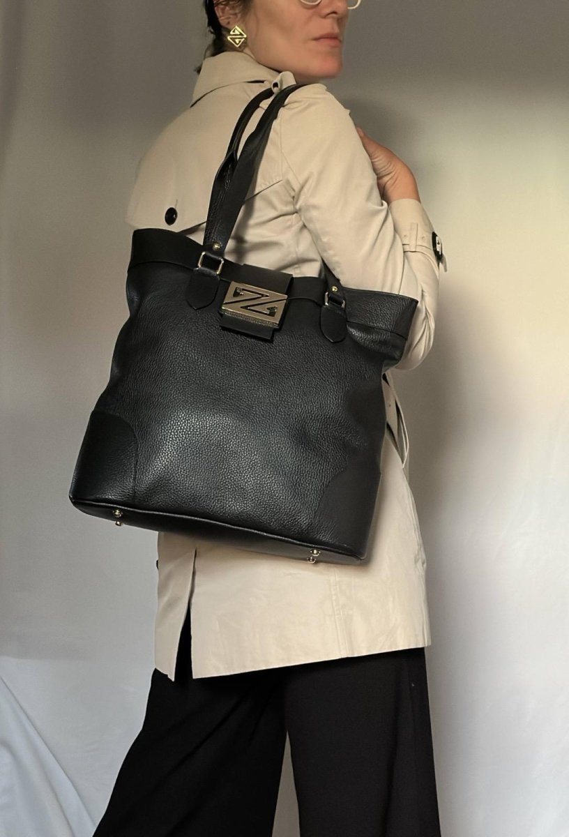 Zoey Bag – Bolsa Tote de Couro para Trabalho e Viagem – Couro Legítimo Italiano – Feita na Itália