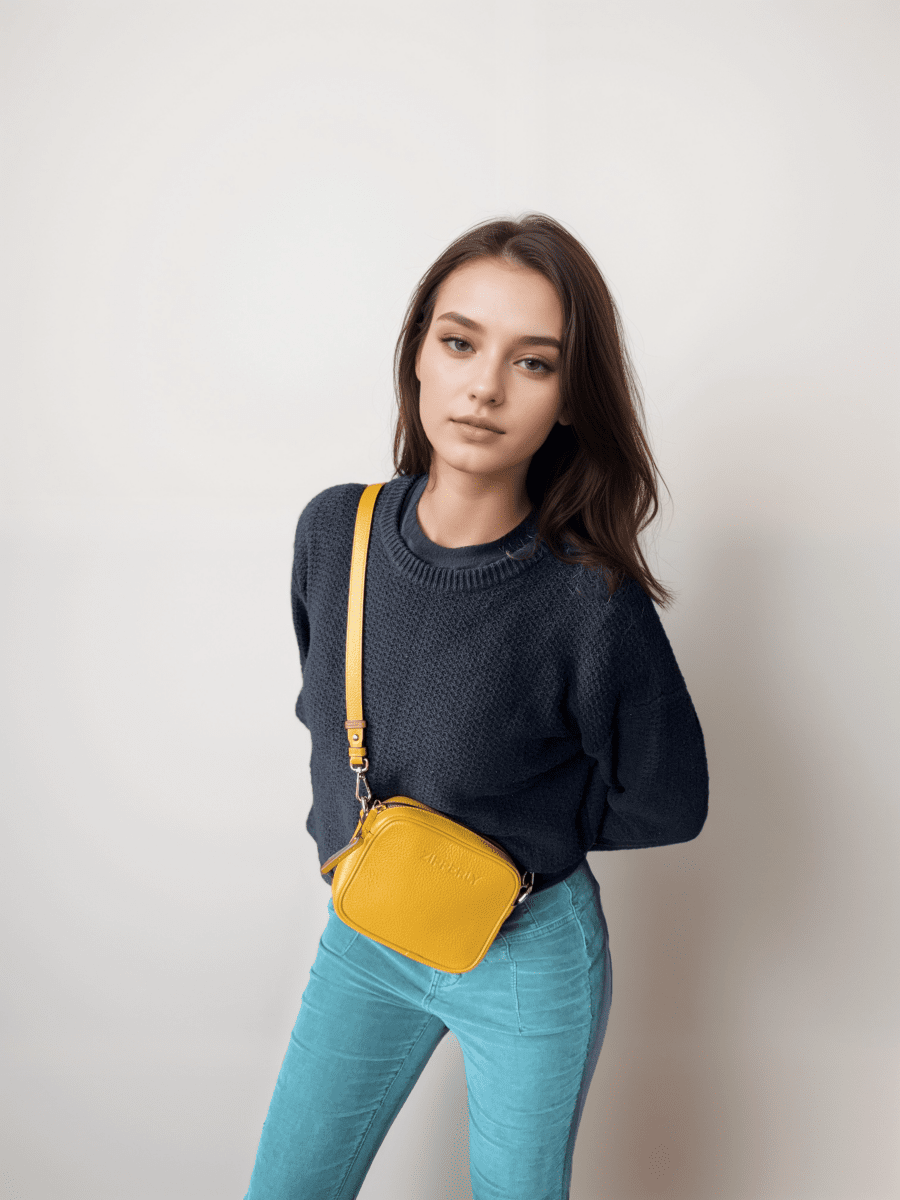 Mini Samy Bag - Italian Genuine Leather - Crossbody Bag - Made in Italy - ZIPPERLY